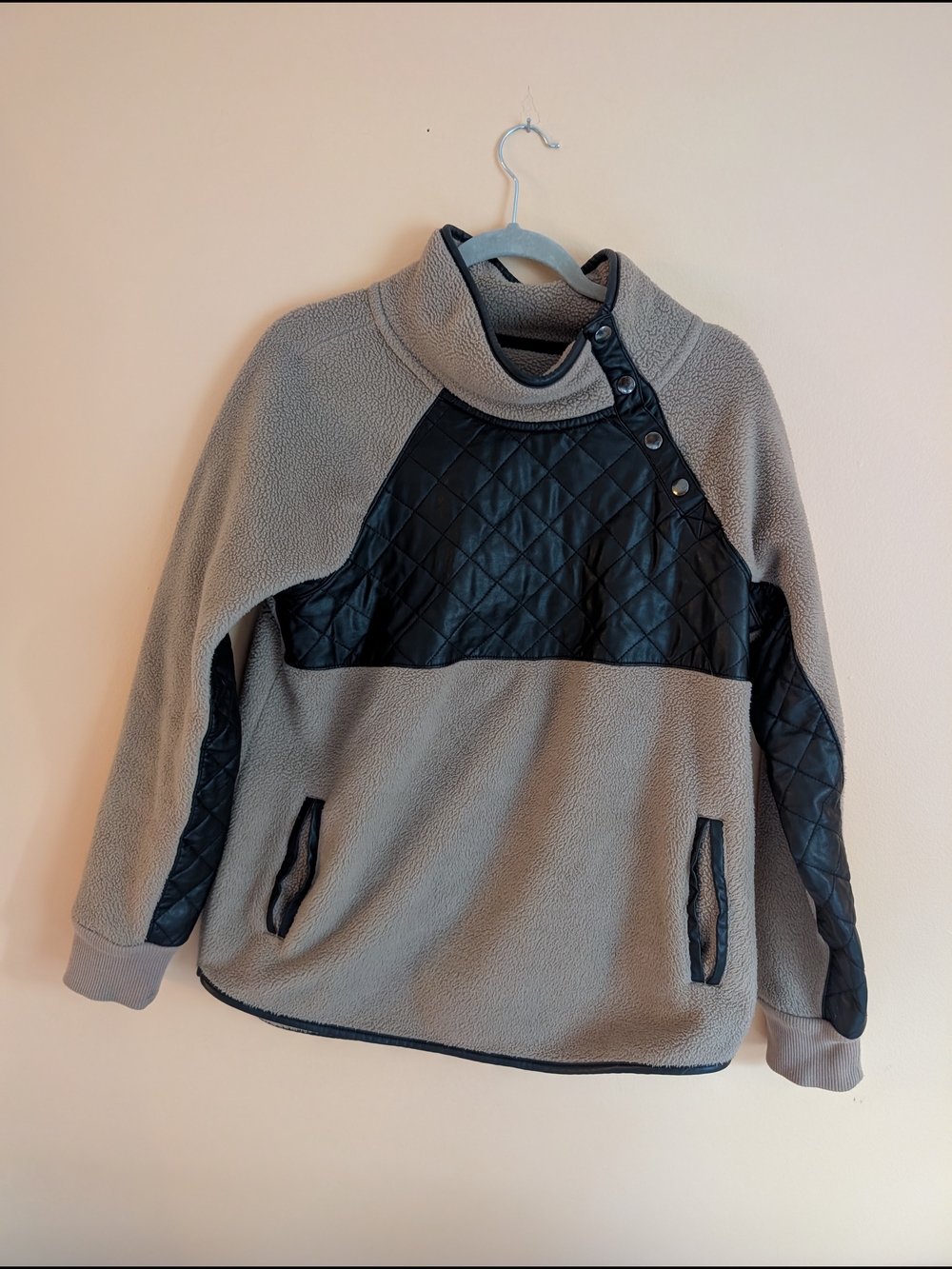 Abercrombie & Fitch Tan Sherpa Fleece Jacket with Black Trim